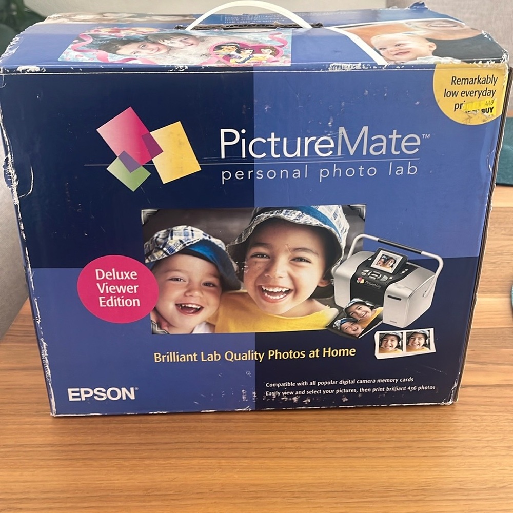 Epson PictureMate Deluxe Photo Printer in Blue